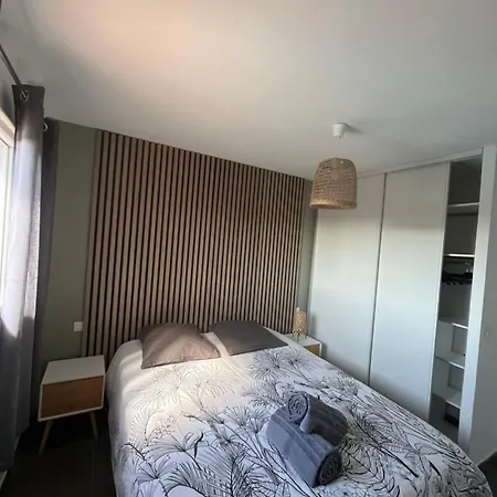 Chez Geraldine Piscine Chauffee, Proche Et Riviere Holiday home *