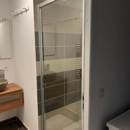 Chez Geraldine Piscine Chauffee, Proche Et Riviere 度假居