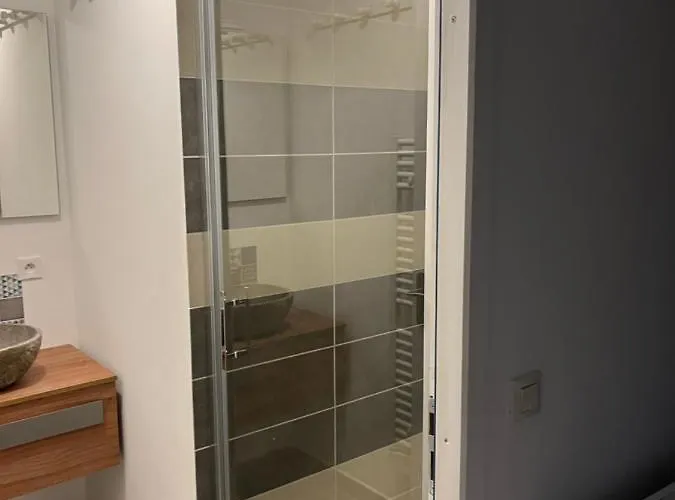 Chez Geraldine Piscine Chauffee, Proche Et Riviere Vakantiehuis