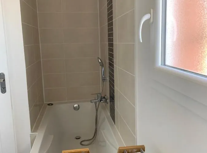 Chez Geraldine Piscine Chauffee, Proche Et Riviere Vakantiehuis Lecci