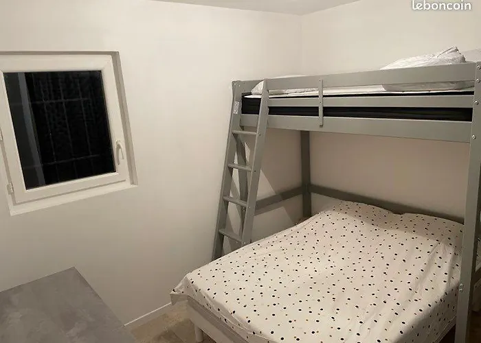 Vakantiehuis Chez Geraldine Piscine Chauffee, Proche Et Riviere